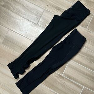 2 pair Gap black leggings
